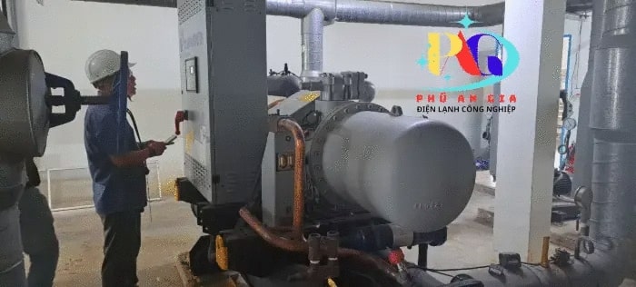 Sửa máy chiller tại Đồng Xoài